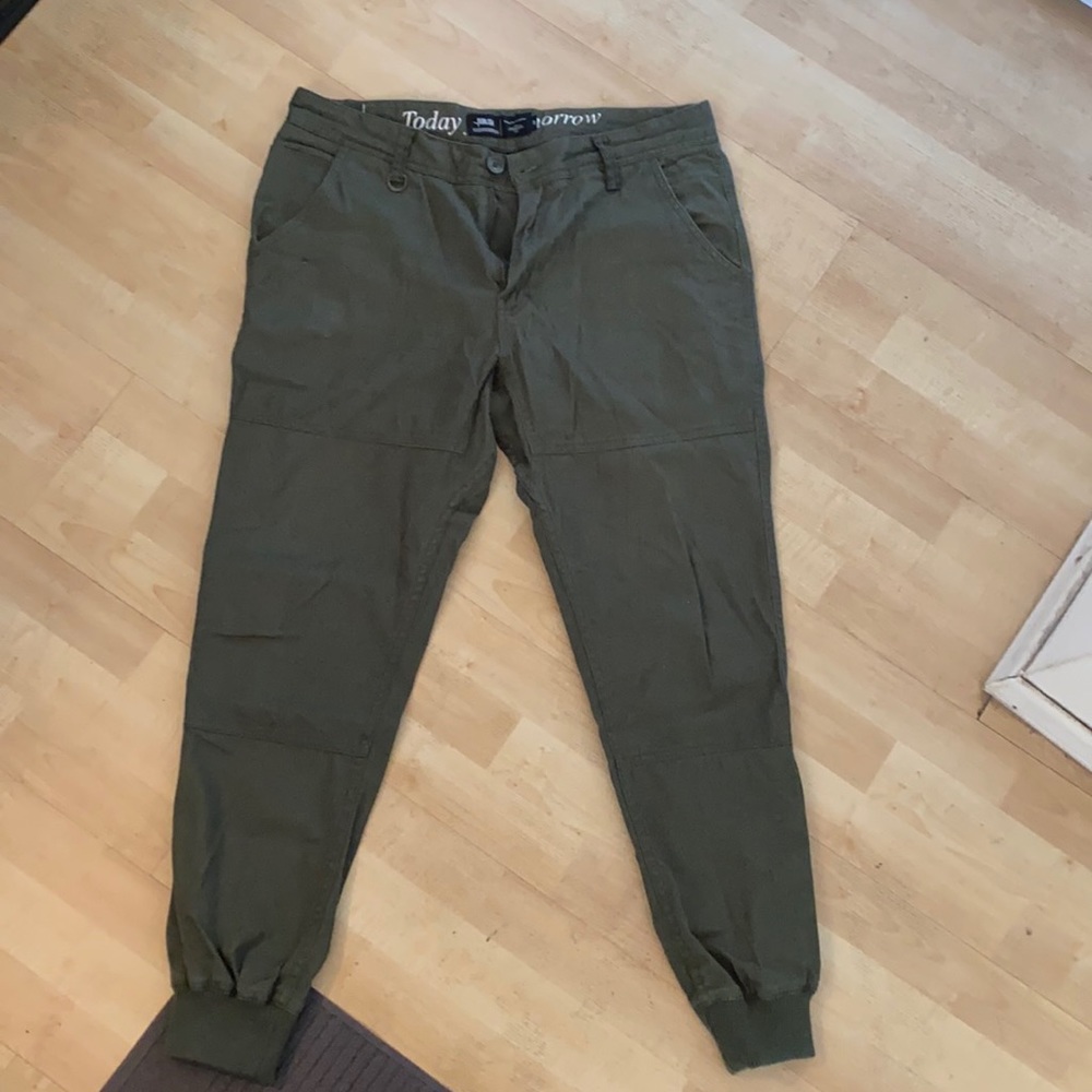 Men’s Publish Jogger Pant Green Size 34